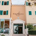 Spongiola 4* Krapanj
