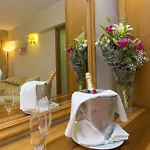 Spongiola Hotel 4*