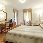 Hotel Spongiola 4*