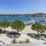 Spongiola 4*