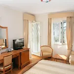 Spongiola Hotel