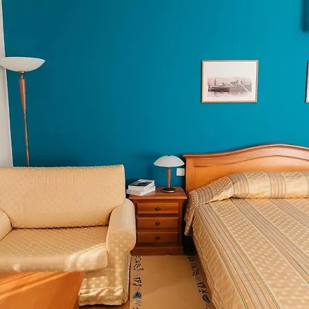 Spongiola Hotel