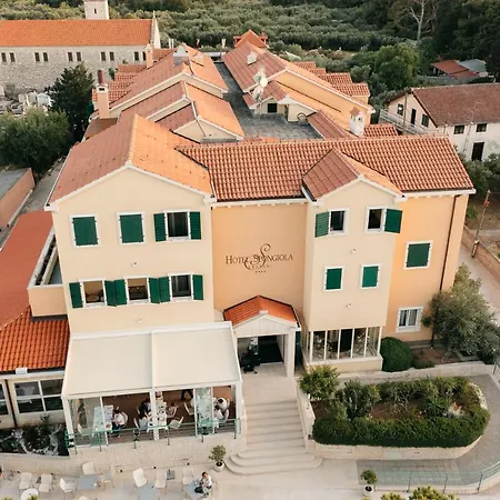 Hotel Spongiola