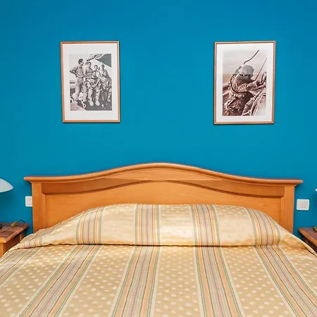 Spongiola Hotel 4*