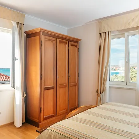 Spongiola Hotel 4*