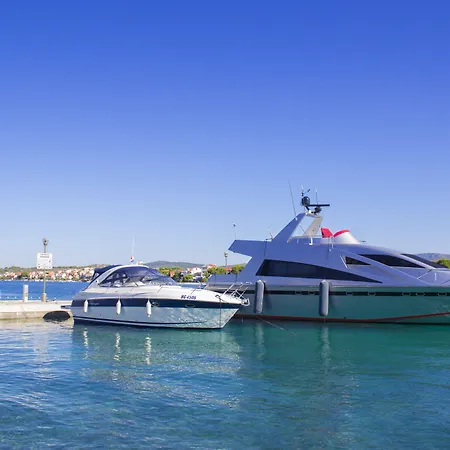 Spongiola Otel Krapanj