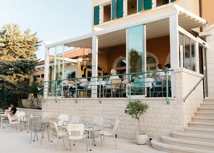 Spongiola 4* 크라파니