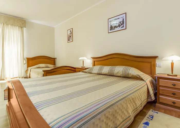 Spongiola 4* Krapanj