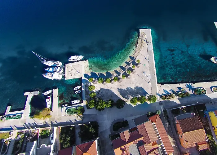 斯庞吉欧拉酒店